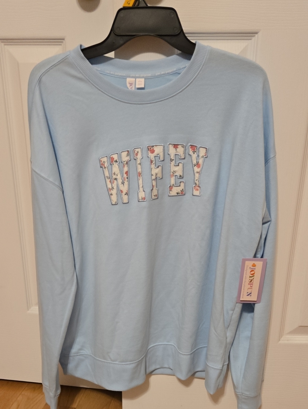 Light Blue "WIFEY" Floral Applique Sweatshirt Sz L
